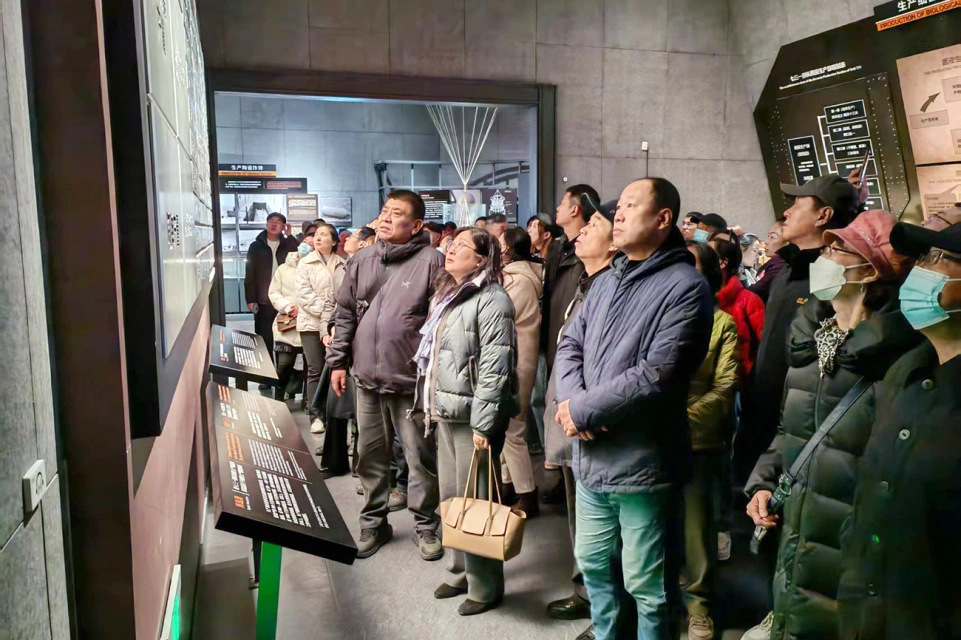 緬懷先烈志 清明祭英魂&mdash;&mdash;哈藥集團所屬各企業黨組織開展清明節主題系列活動